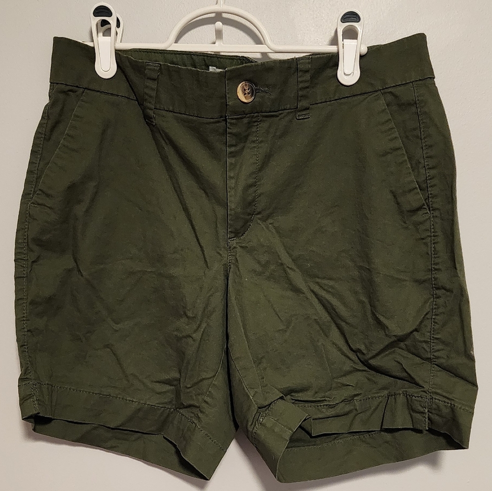 Old Navy Dark Green Women's Bermudas